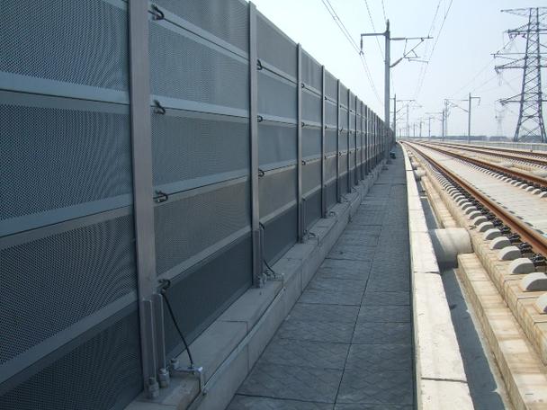 浏阳市铁路声屏障厂家产品的生产规格